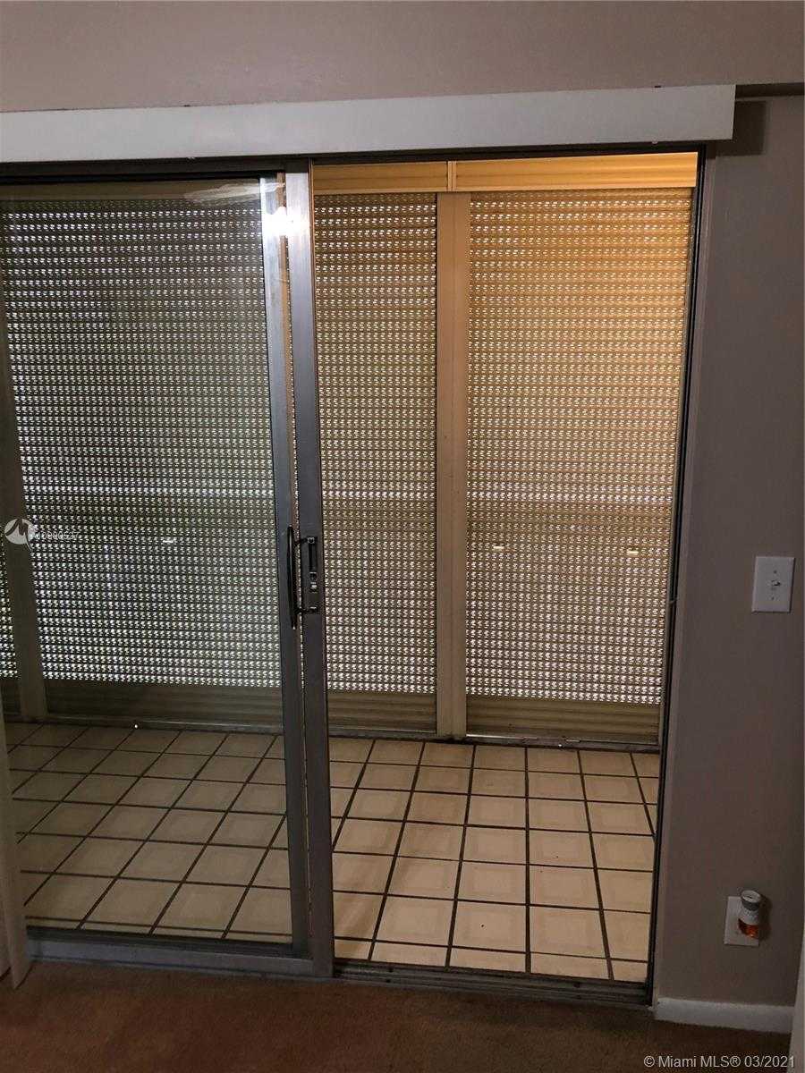 Small Image of 1551 SOUTH WEST 135TH TER #406G, Pembroke Pines Number 35