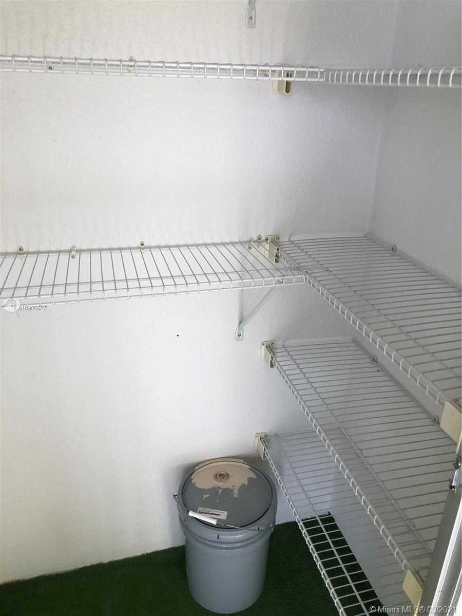 Small Image of 1551 SOUTH WEST 135TH TER #406G, Pembroke Pines Number 41