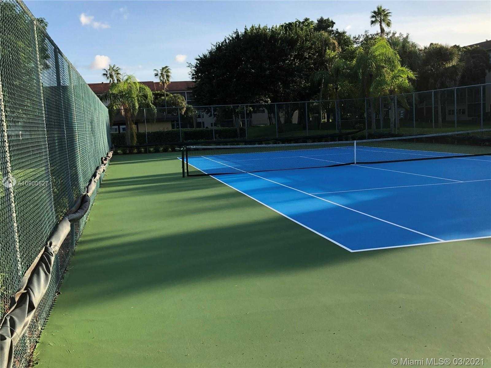 Small Image of 1551 SOUTH WEST 135TH TER #406G, Pembroke Pines Number 46