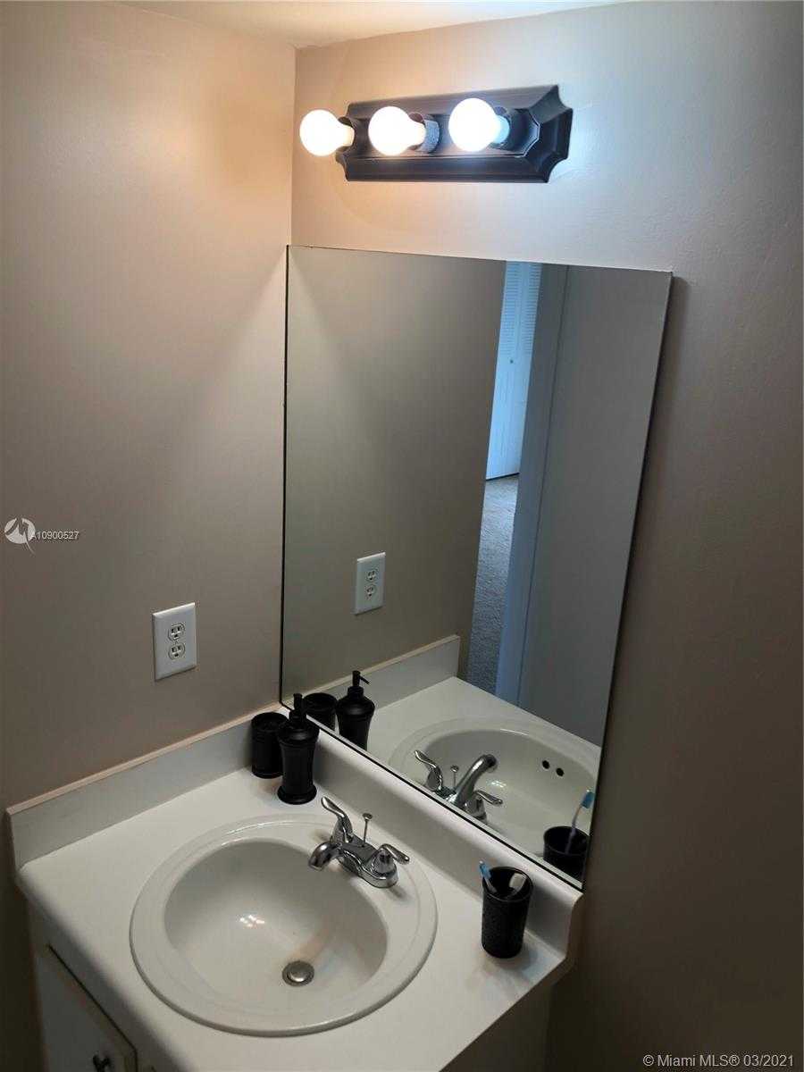 Small Image of 1551 SOUTH WEST 135TH TER #406G, Pembroke Pines Number 59