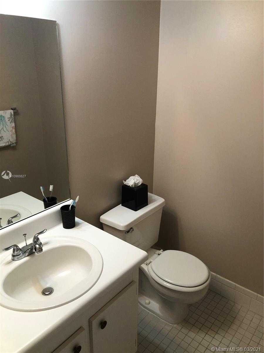 Small Image of 1551 SOUTH WEST 135TH TER #406G, Pembroke Pines Number 71