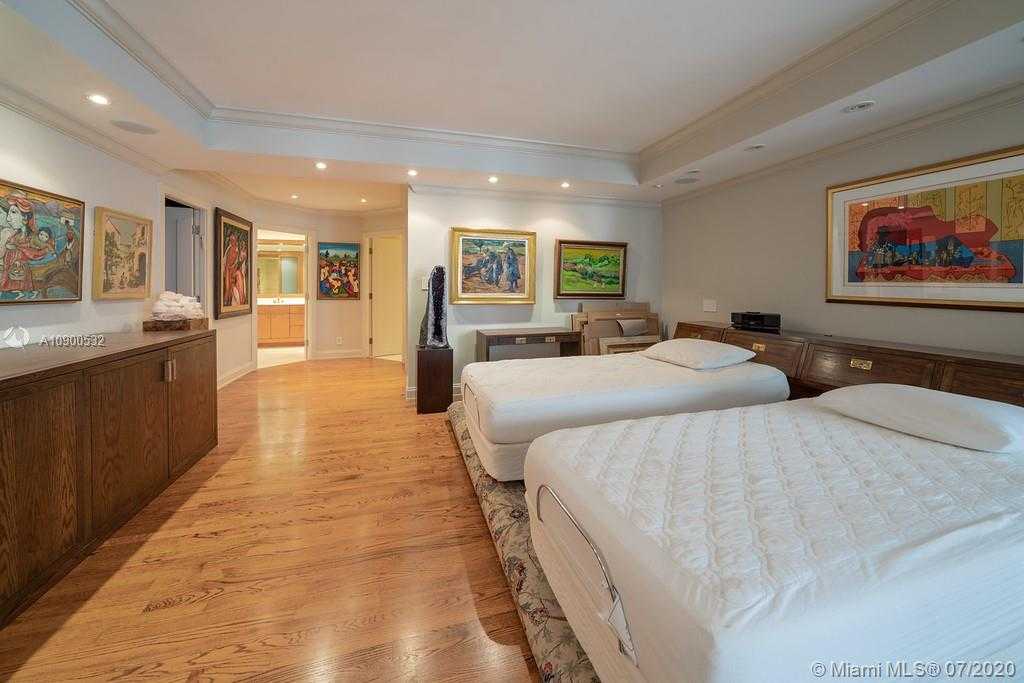 Small Image of 10155 COLLINS AVE #1202, Bal Harbour Number 14
