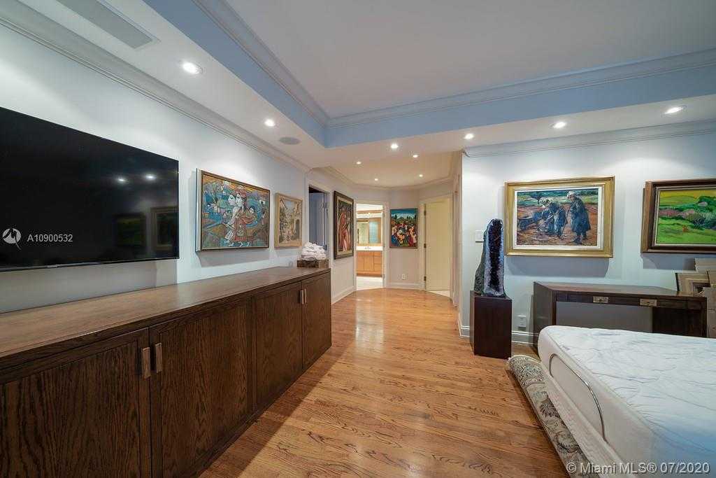 Small Image of 10155 COLLINS AVE #1202, Bal Harbour Number 15
