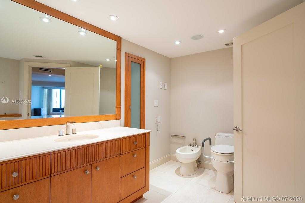 Small Image of 10155 COLLINS AVE #1202, Bal Harbour Number 23