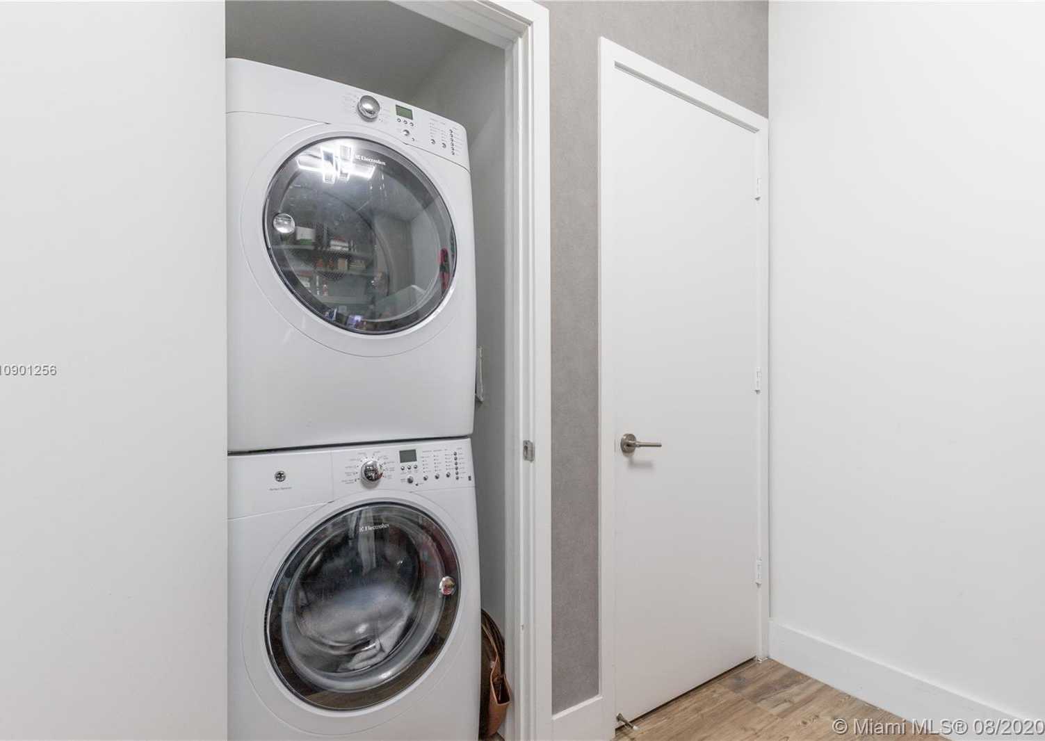 Small Image of 2900 NORTH EAST 7TH AVE #2702, Miami Number 38