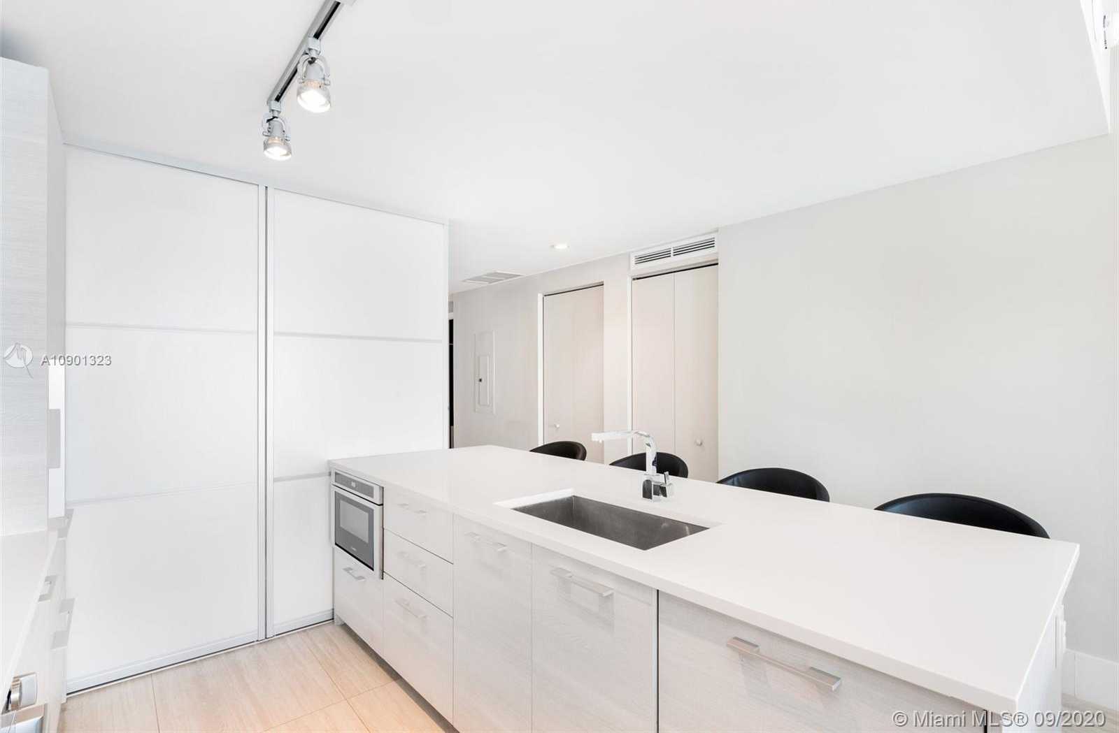 Small Image of 650 NORTH EAST 32ND ST #3903, Miami Number 22
