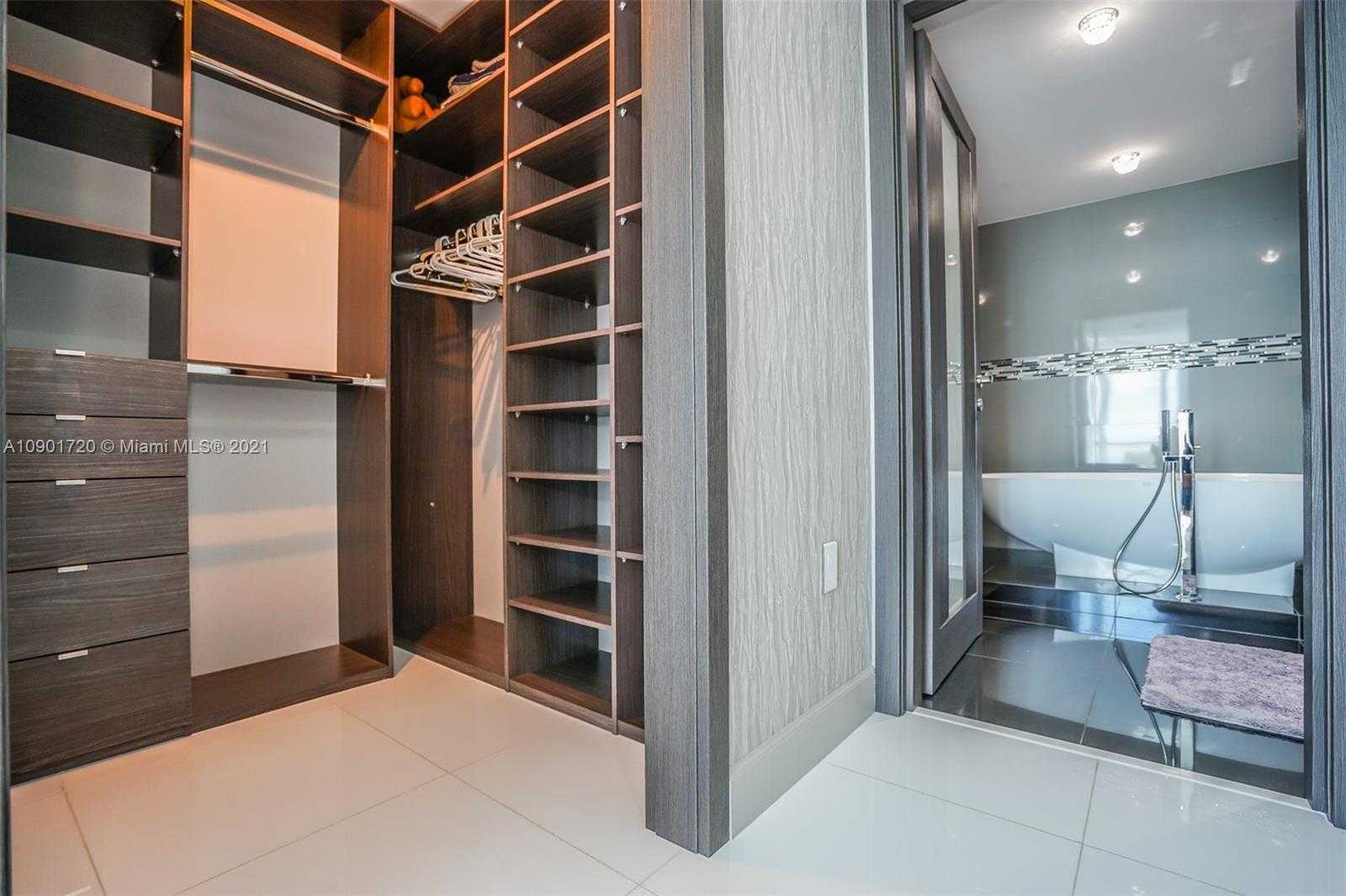 Small Image of 17121 COLLINS AVE #2206, Sunny Isles Beach Number 13