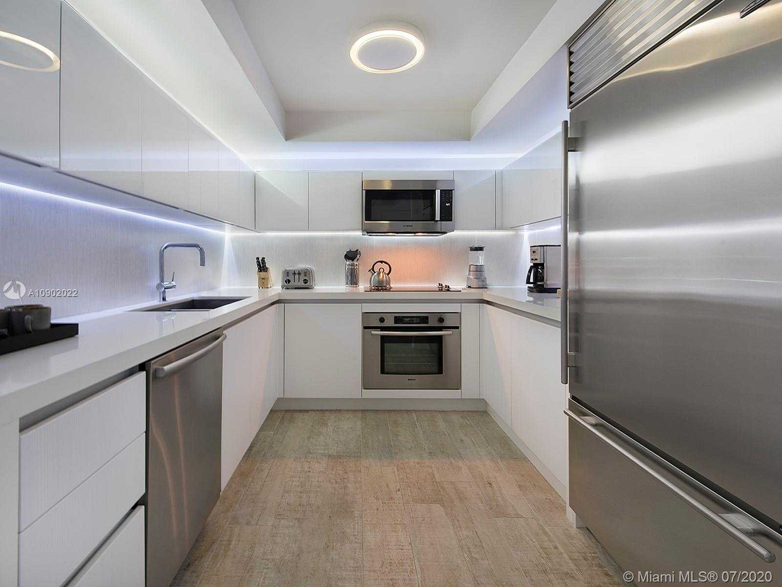 Small Image of 102 24TH STREET #1045, Miami Beach Number 7