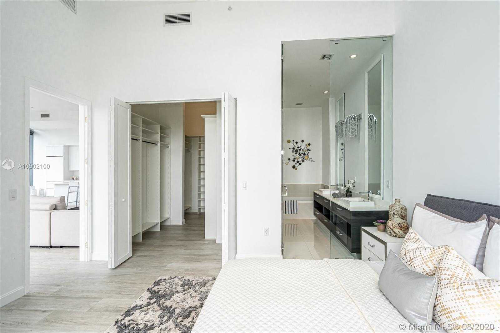 Small Image of 45 SOUTH WEST 9TH ST #4903, Miami Number 26