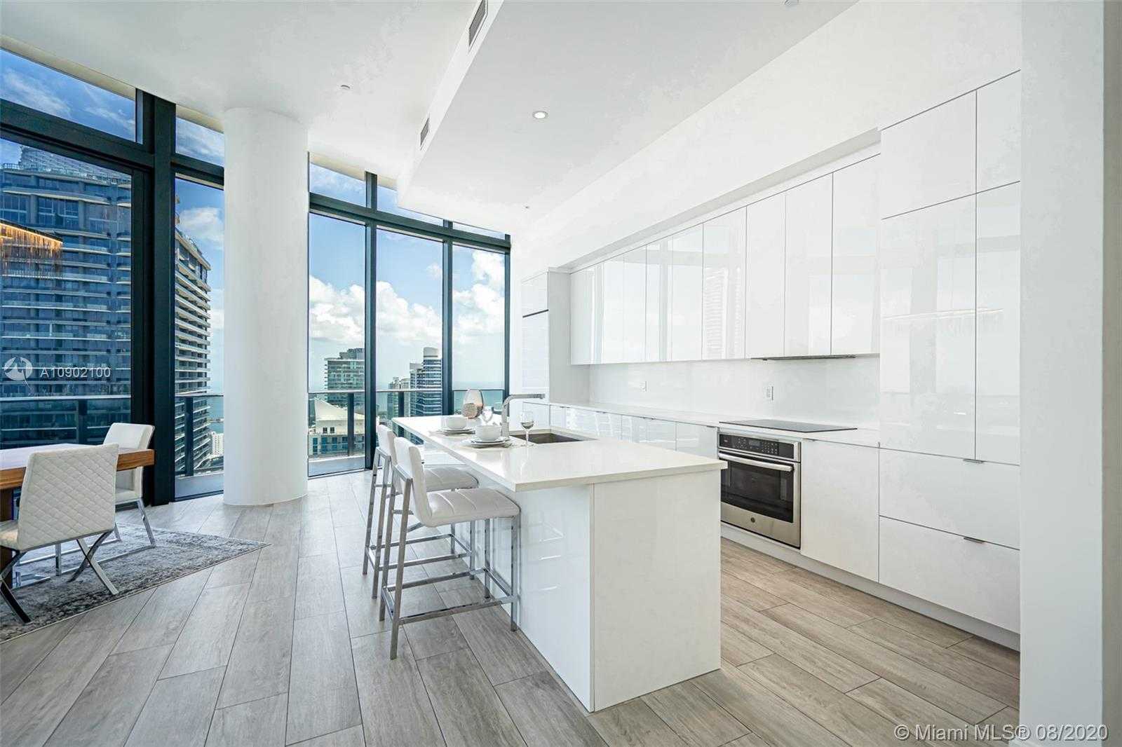 Small Image of 45 SOUTH WEST 9TH ST #4903, Miami Number 3