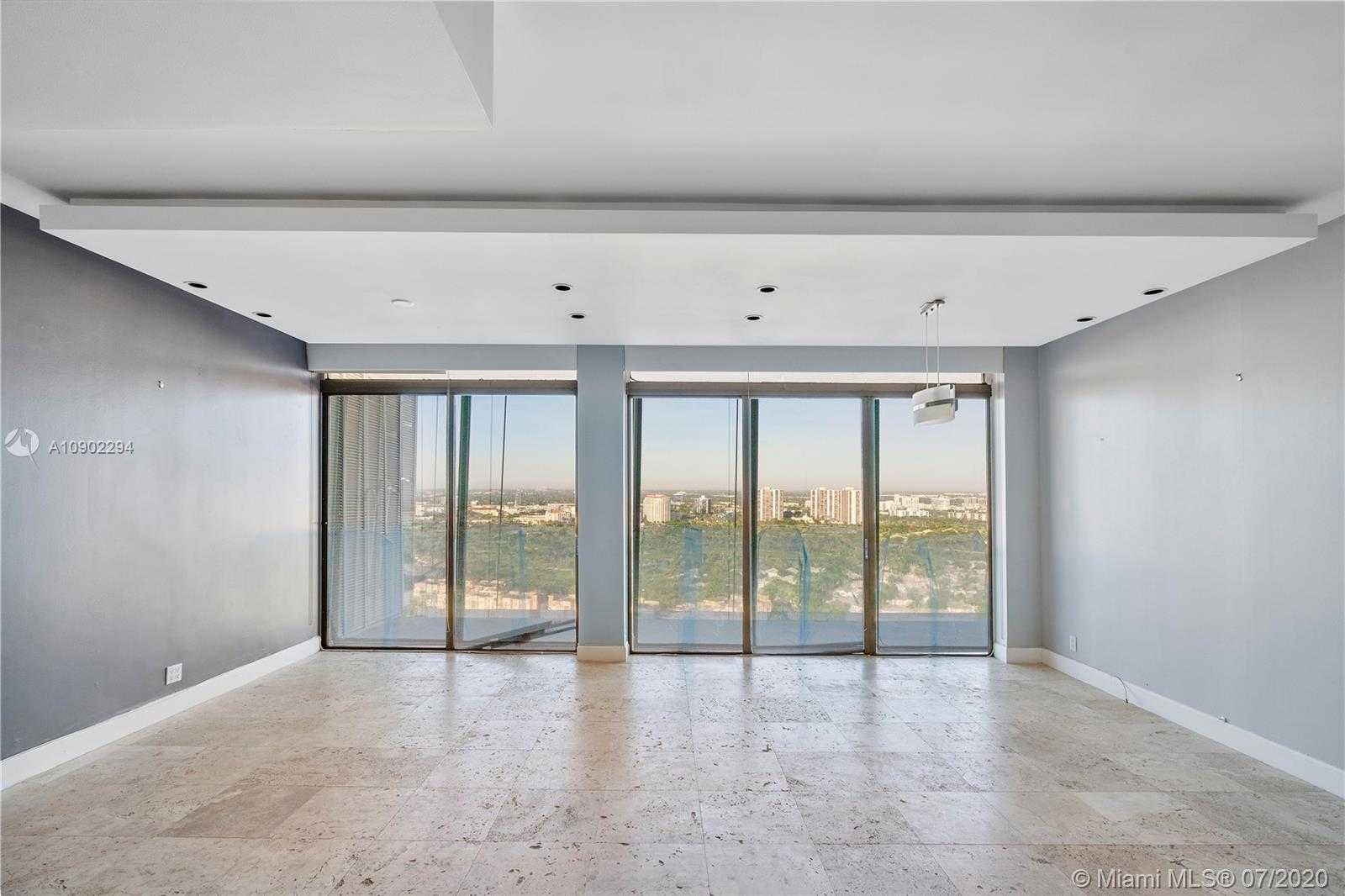 Small Image of 19707 TURNBERRY WAY #PH-C, Aventura Number 3
