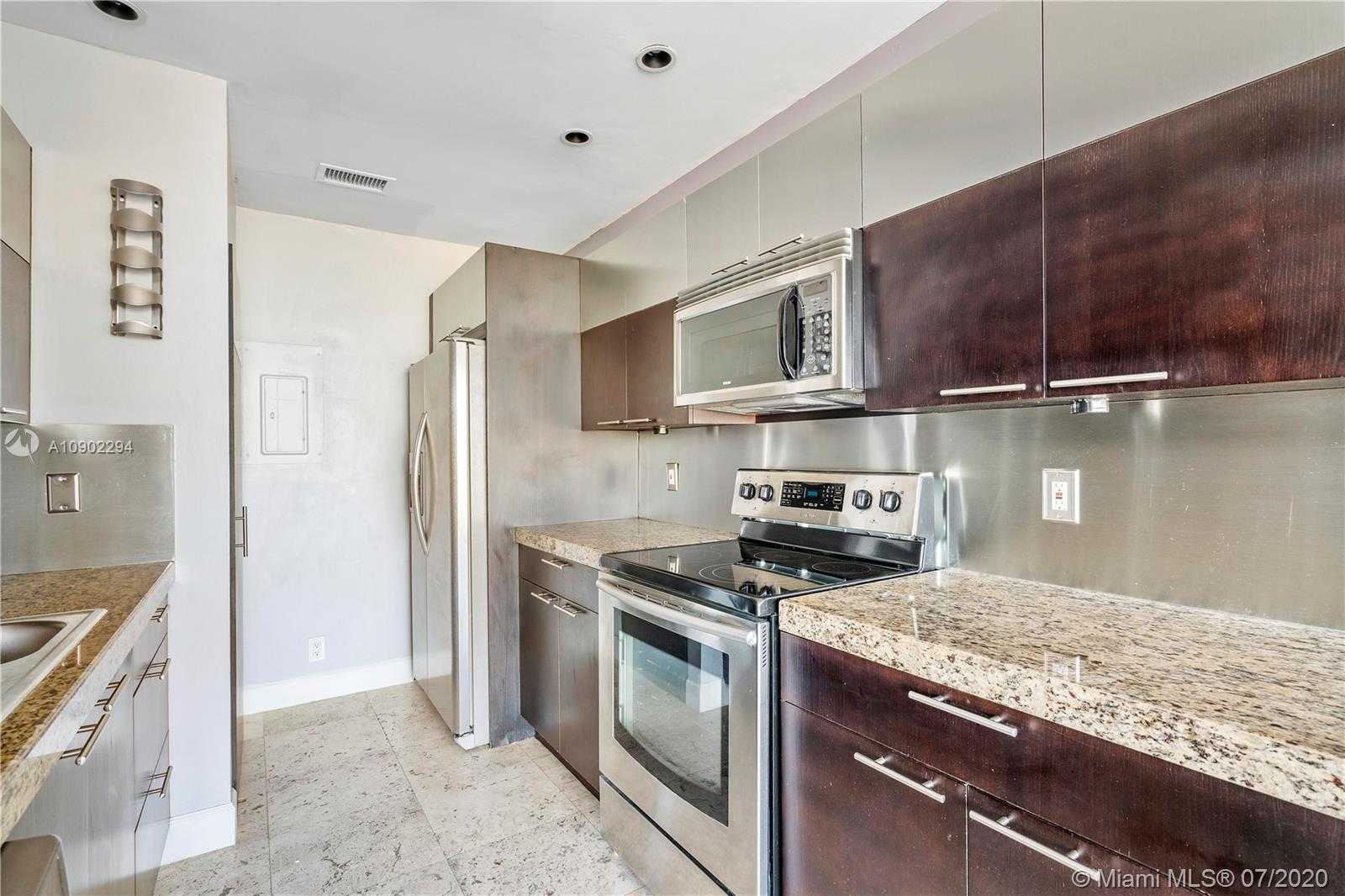Small Image of 19707 TURNBERRY WAY #PH-C, Aventura Number 6