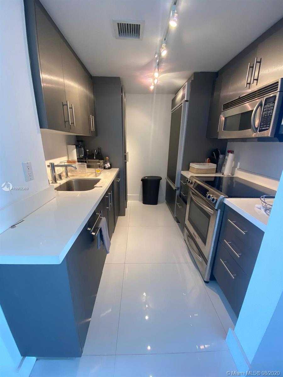 Small Image of 10275 COLLINS AVE #619, Bal Harbour Number 8