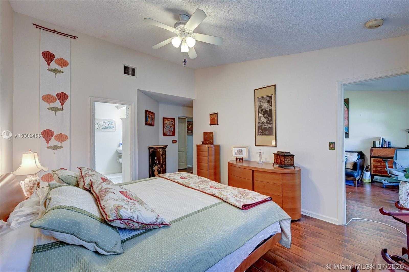 Small Image of 4979 RIVERSIDE DR #103, Coral Springs Number 19