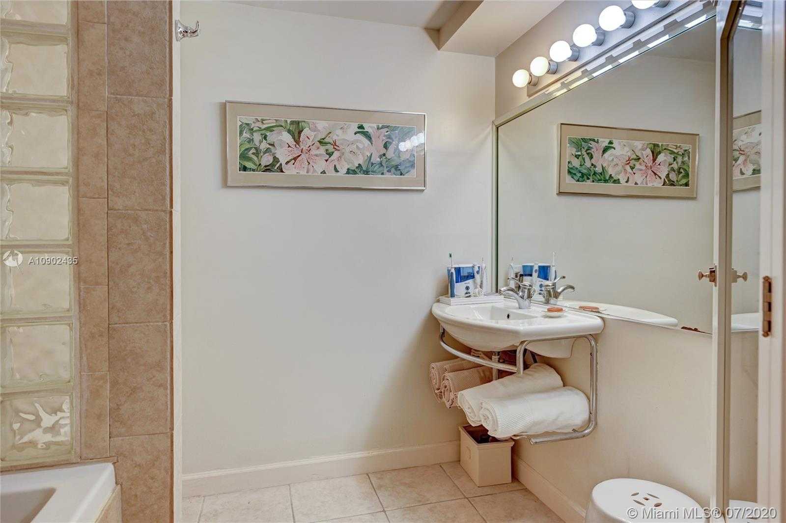 Small Image of 4979 RIVERSIDE DR #103, Coral Springs Number 21