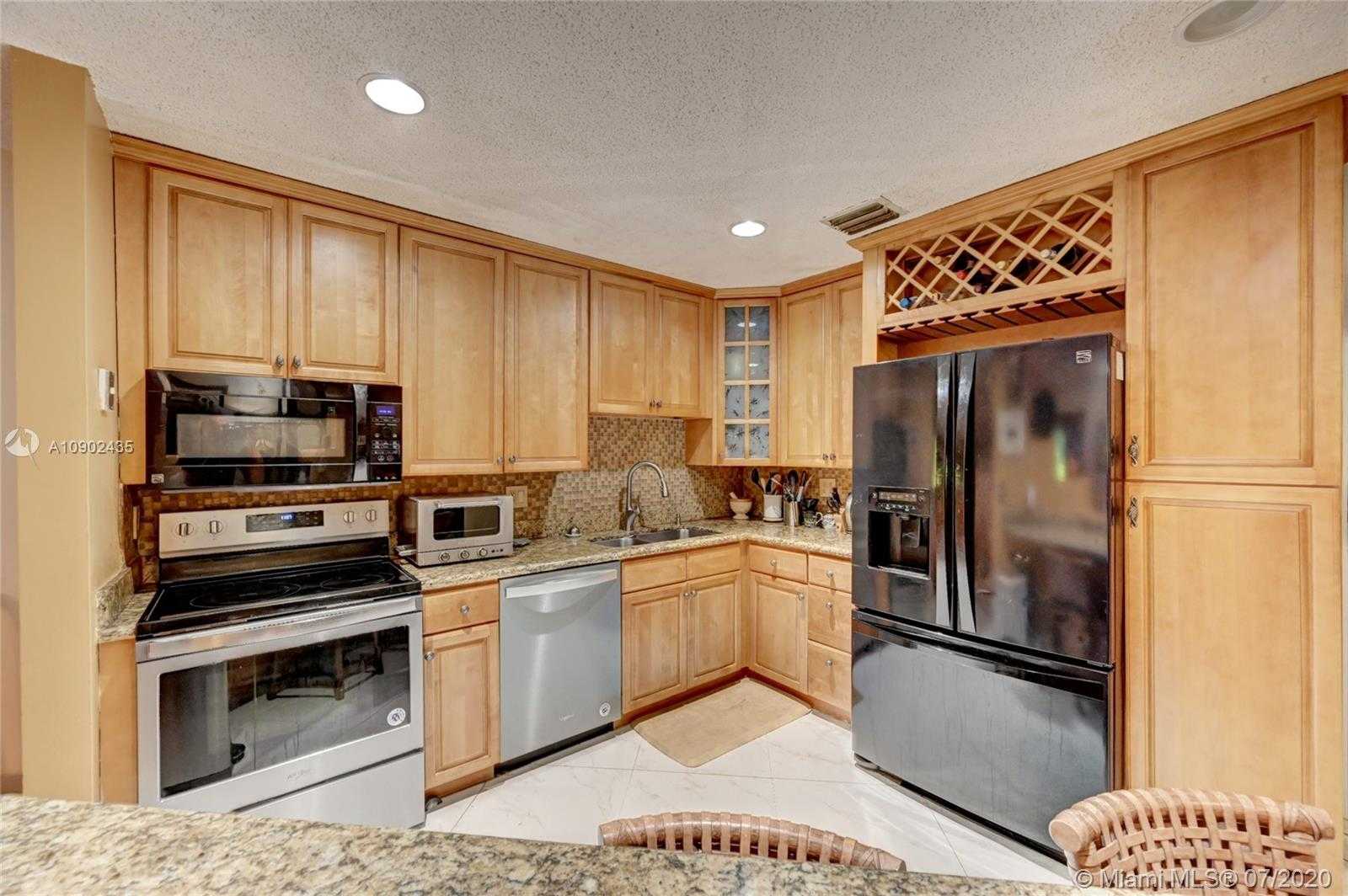 Small Image of 4979 RIVERSIDE DR #103, Coral Springs Number 8