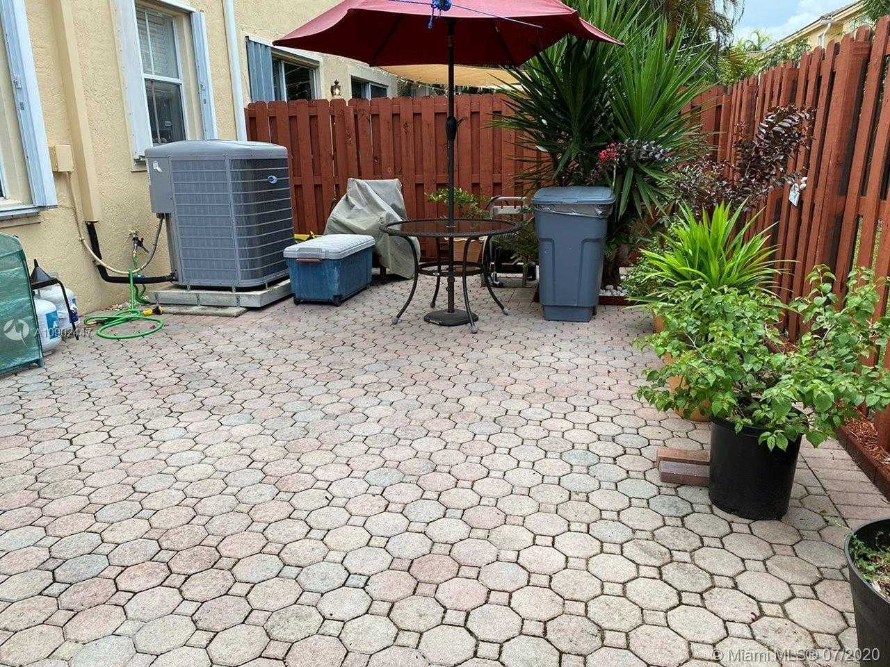 Small Image of 12285 SOUTH WEST 123RD AVE, Miami Number 17