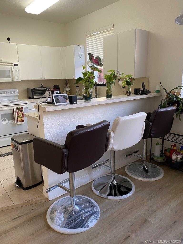 Small Image of 12285 SOUTH WEST 123RD AVE, Miami Number 3