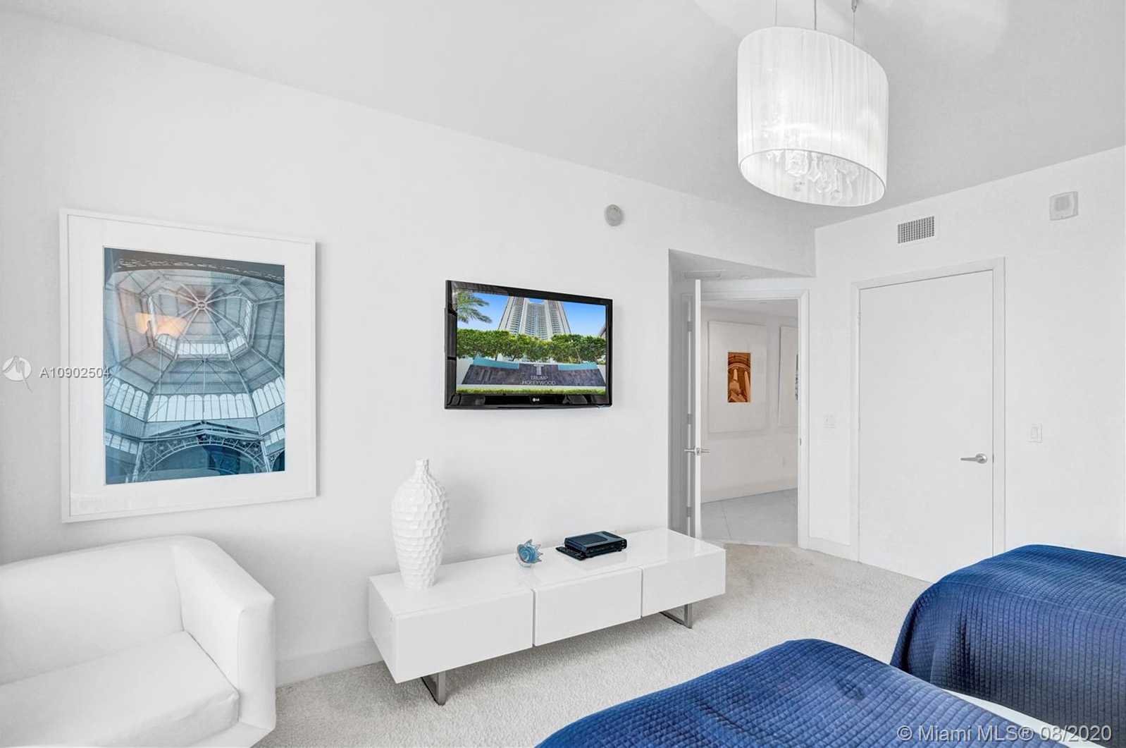 Small Image of 2711 SOUTH OCEAN DR #3002, Hollywood Number 36
