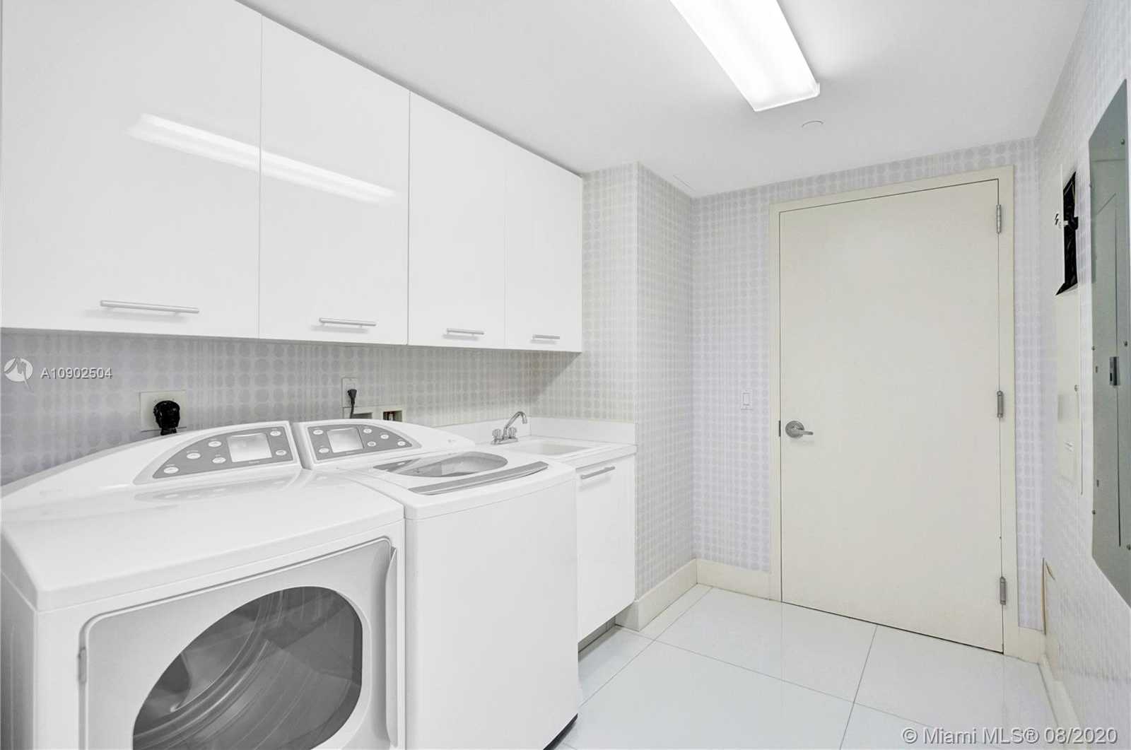 Small Image of 2711 SOUTH OCEAN DR #3002, Hollywood Number 50