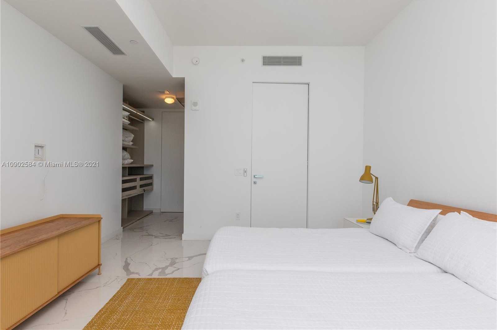 Small Image of 18975 COLLINS AVE #3903 *FINISHED*, Sunny Isles Beach Number 10