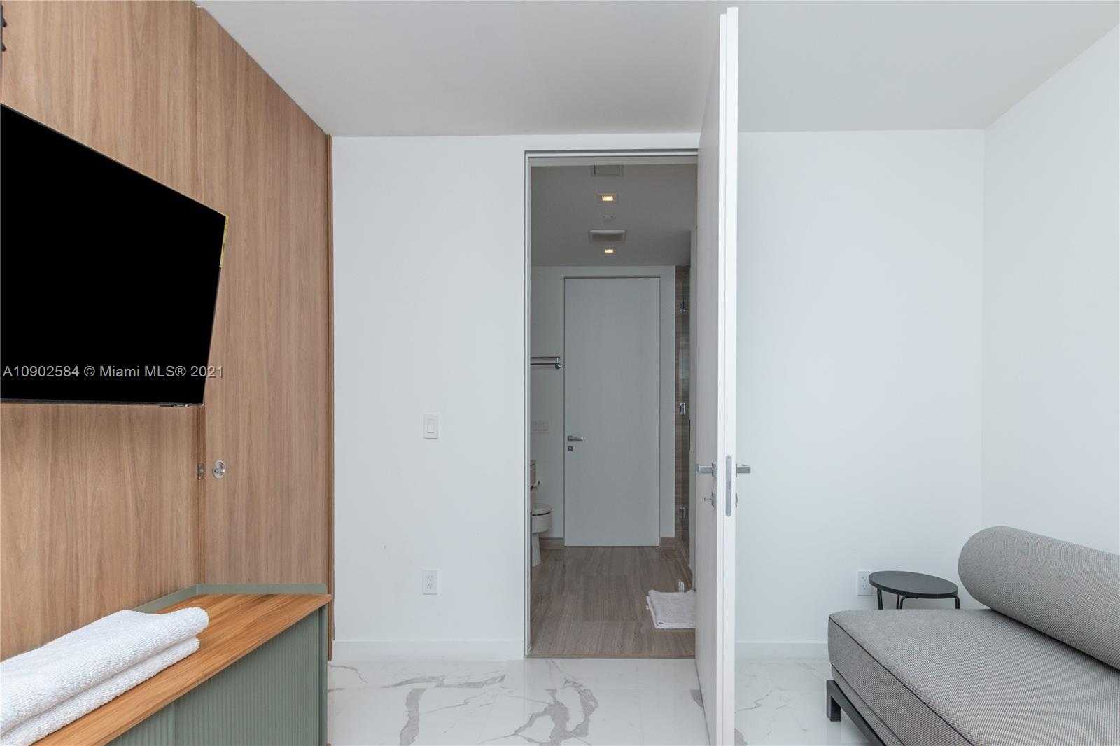 Small Image of 18975 COLLINS AVE #3903 *FINISHED*, Sunny Isles Beach Number 5
