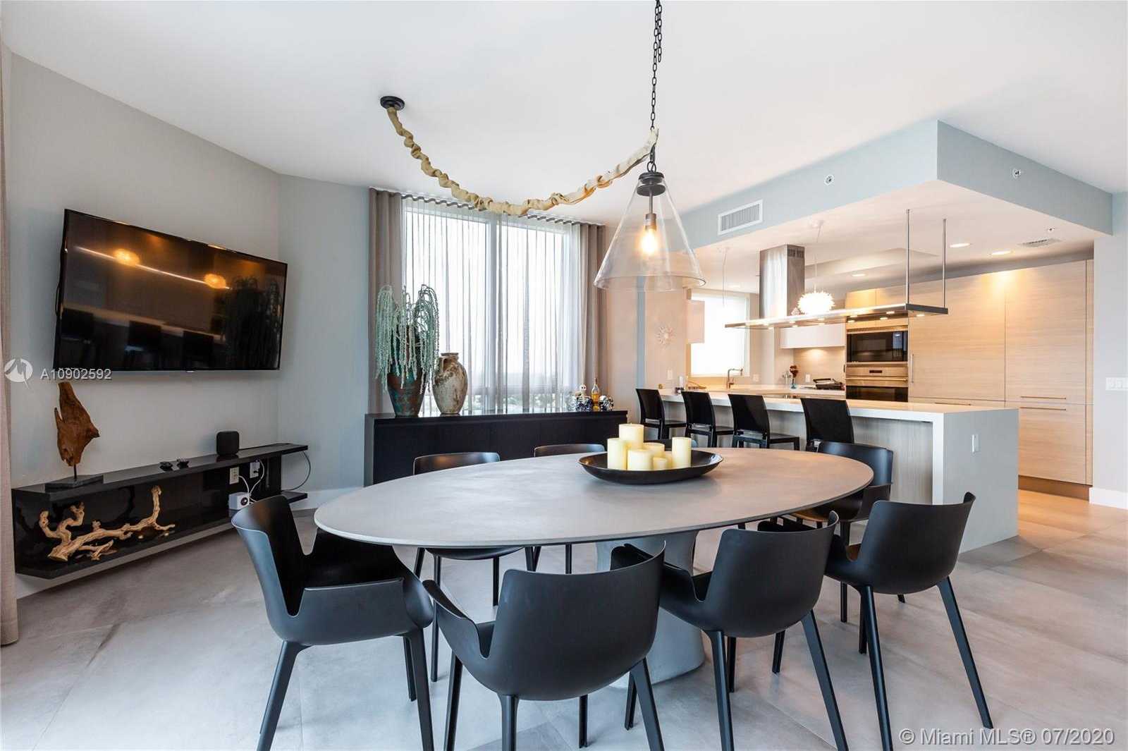 Small Image of 17111 BISCAYNE BLVD #1402, North Miami Beach Number 10