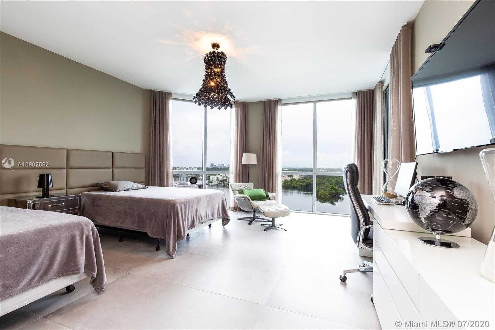 Small Image of 17111 BISCAYNE BLVD #1402, North Miami Beach Number 23