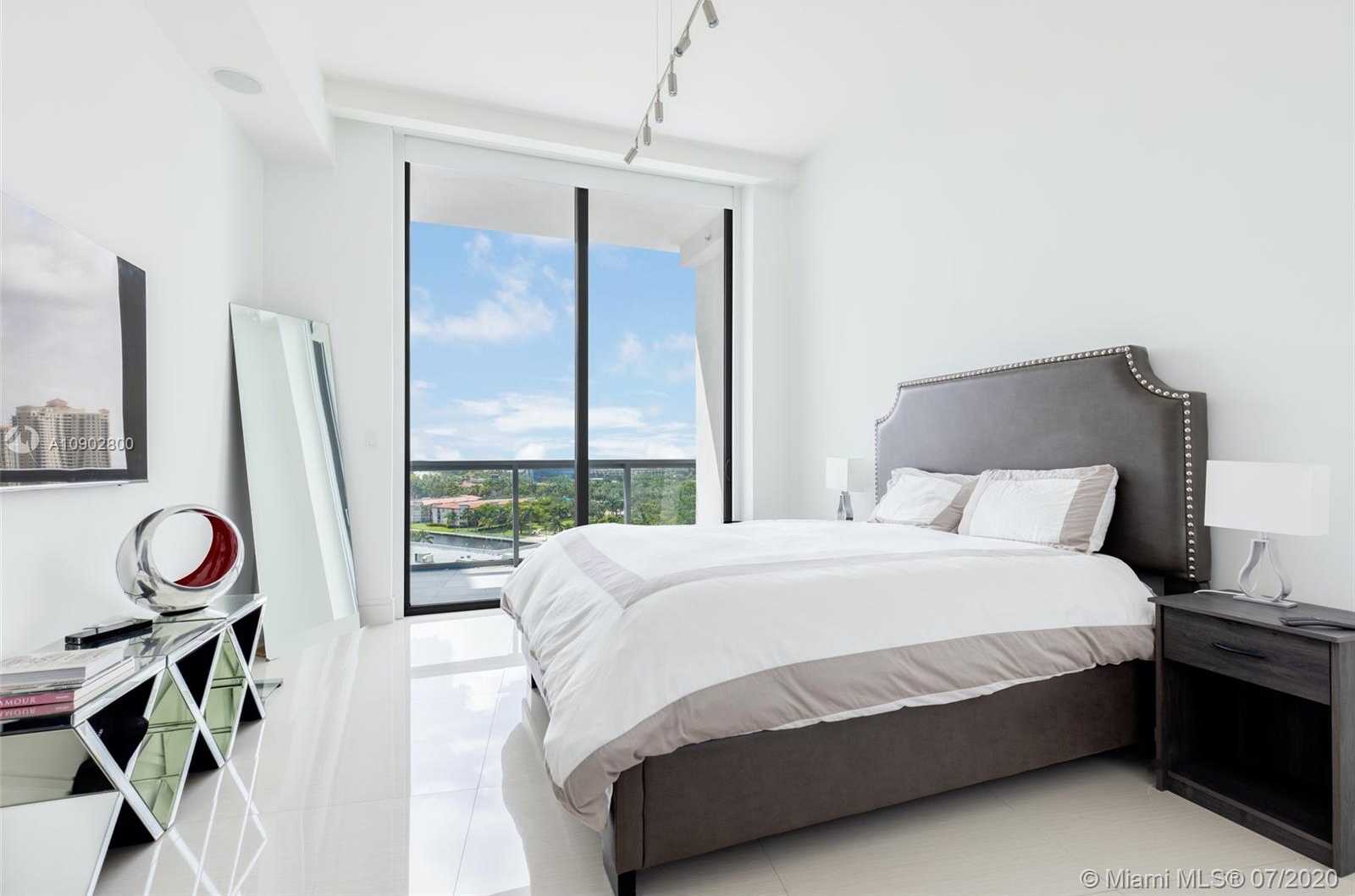 Small Image of 3300 NORTH EAST 188TH ST #LPH16, Aventura Number 12