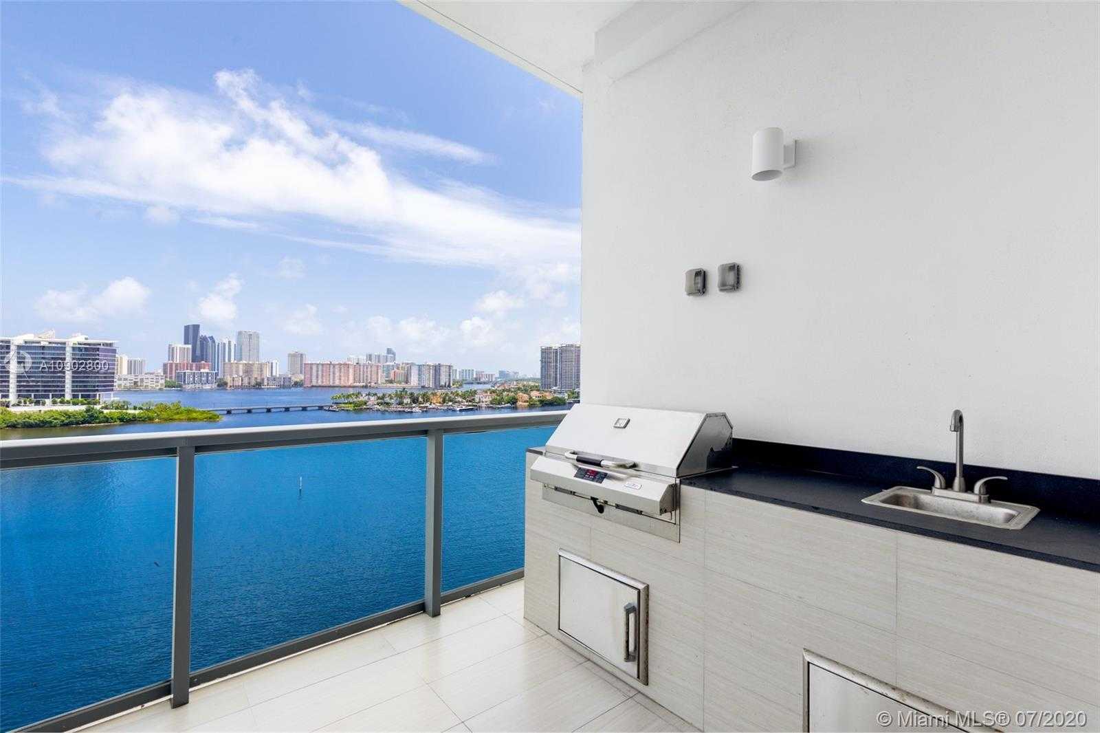 Small Image of 3300 NORTH EAST 188TH ST #LPH16, Aventura Number 19