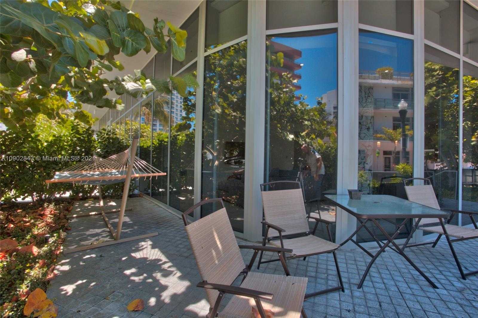 Small Image of 1 COLLINS AVE #109, Miami Beach Number 11