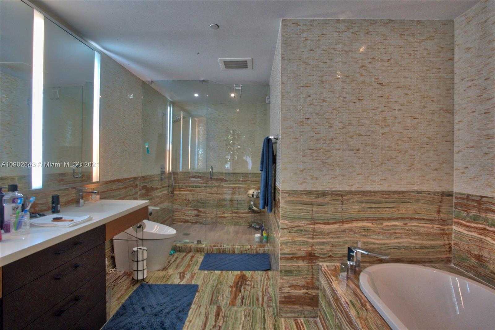 Small Image of 1 COLLINS AVE #109, Miami Beach Number 7