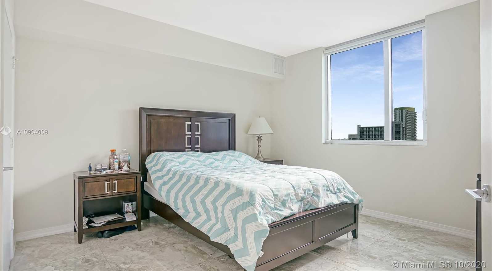 Small Image of 55 SOUTH EAST 6TH ST #3001, Miami Number 12