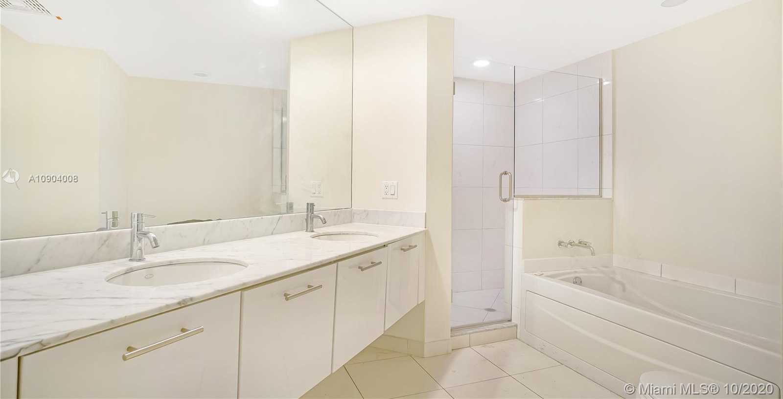 Small Image of 55 SOUTH EAST 6TH ST #3001, Miami Number 16