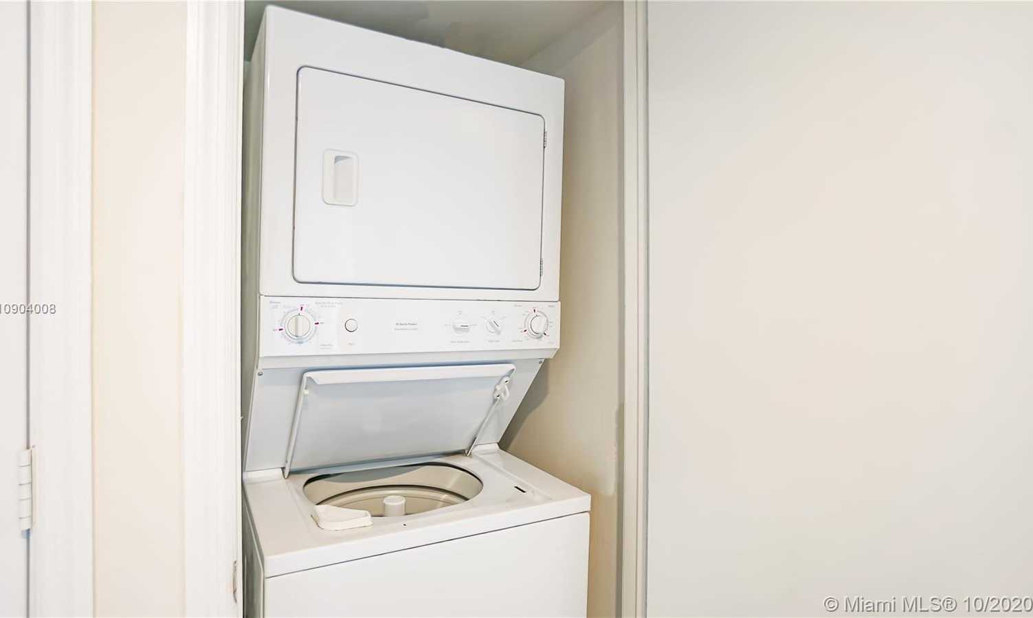 Small Image of 55 SOUTH EAST 6TH ST #3001, Miami Number 18