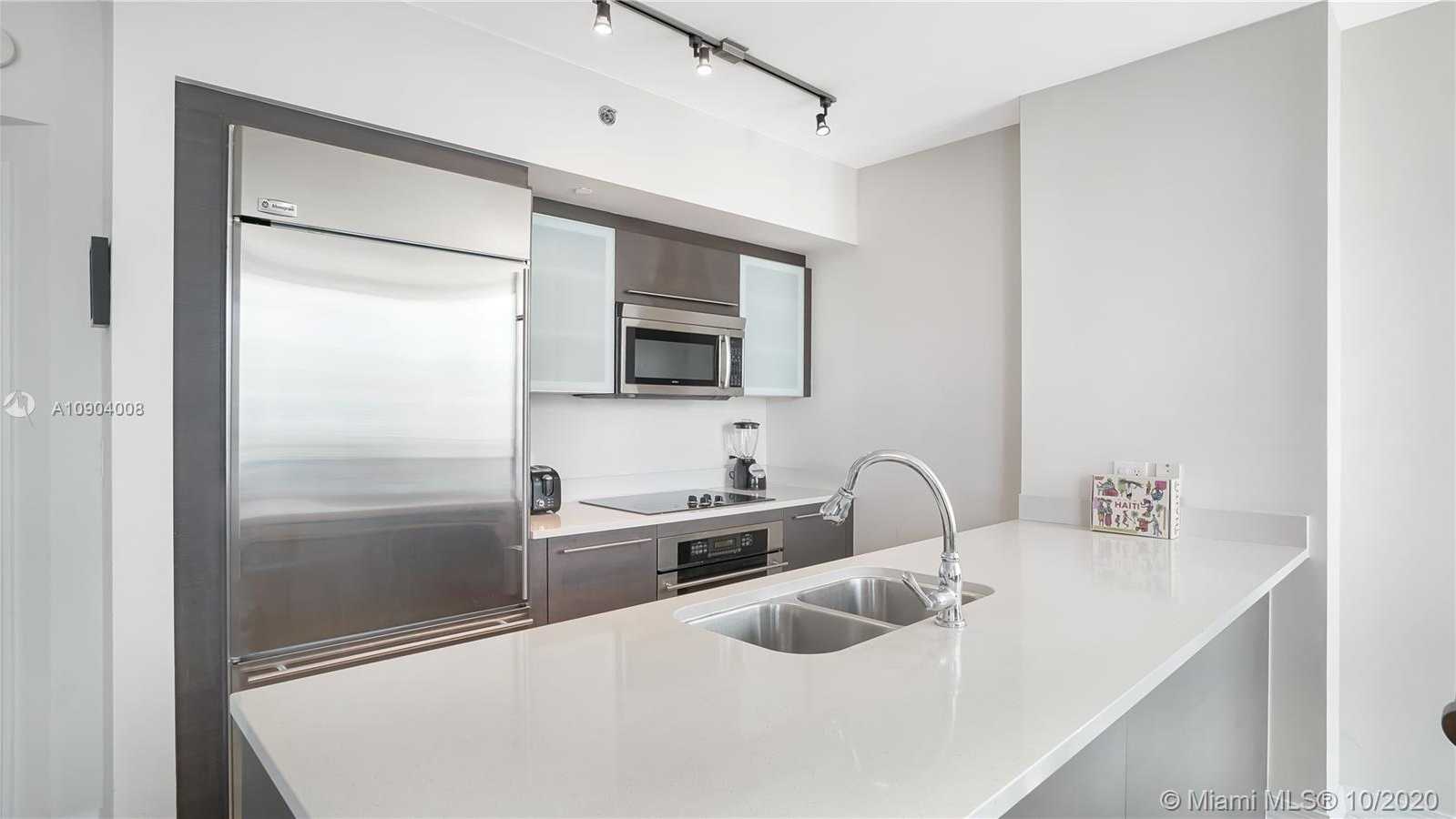Small Image of 55 SOUTH EAST 6TH ST #3001, Miami Number 9