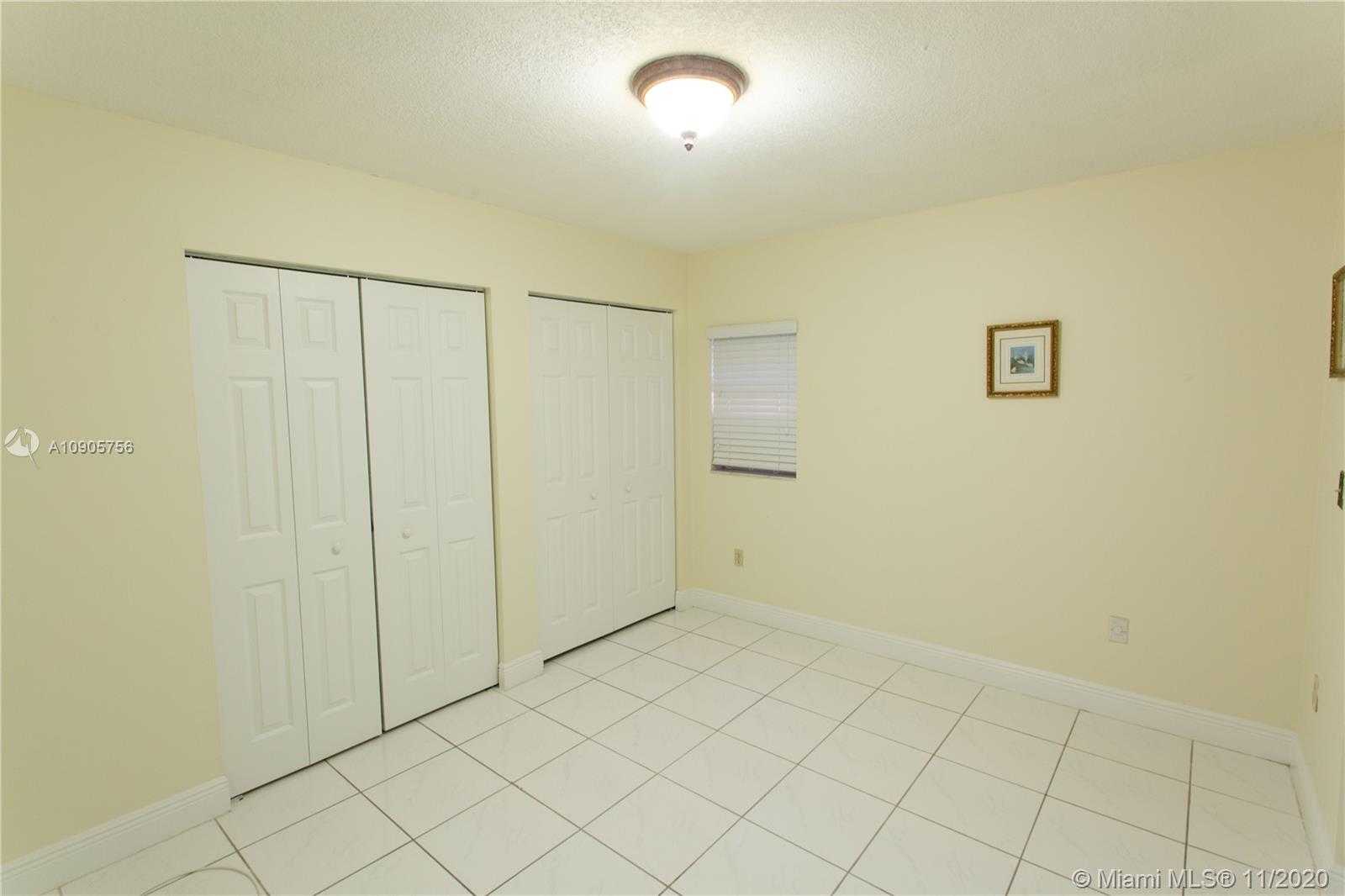 Small Image of 10975 SOUTH WEST 25 ST #II, Miami Number 11