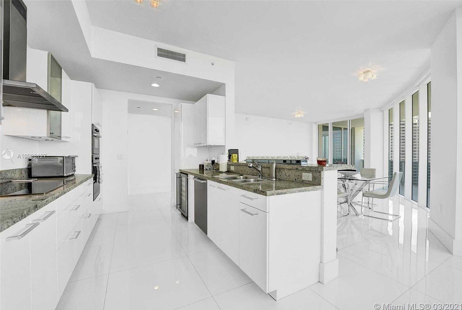 Small Image of 4100 ISLAND BLVD #1703, Aventura Number 10