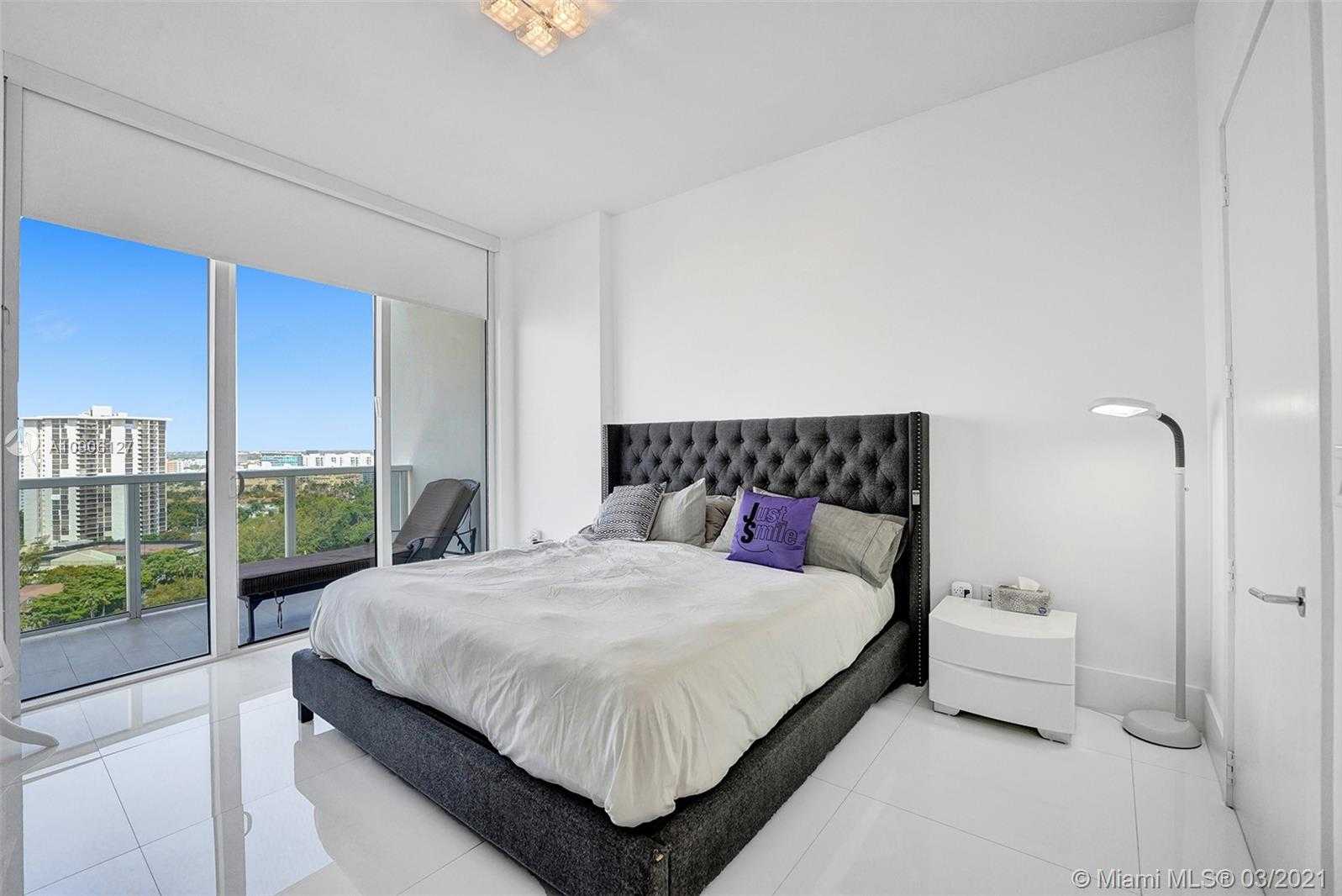Small Image of 4100 ISLAND BLVD #1703, Aventura Number 20