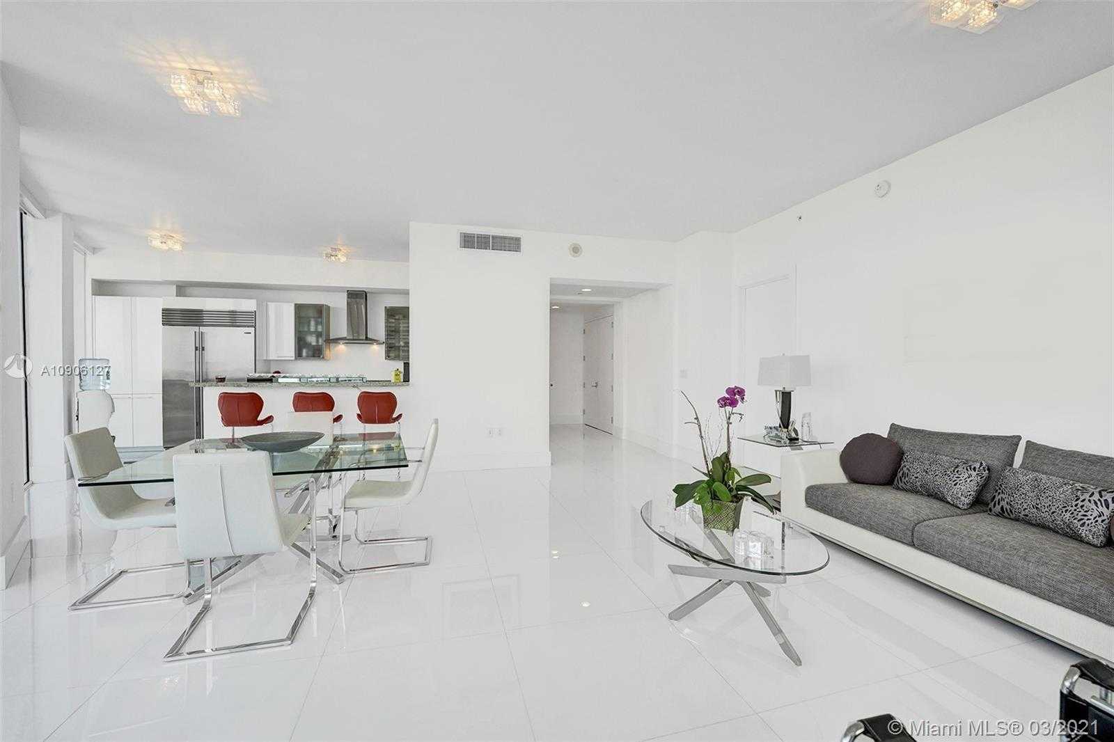 Small Image of 4100 ISLAND BLVD #1703, Aventura Number 4