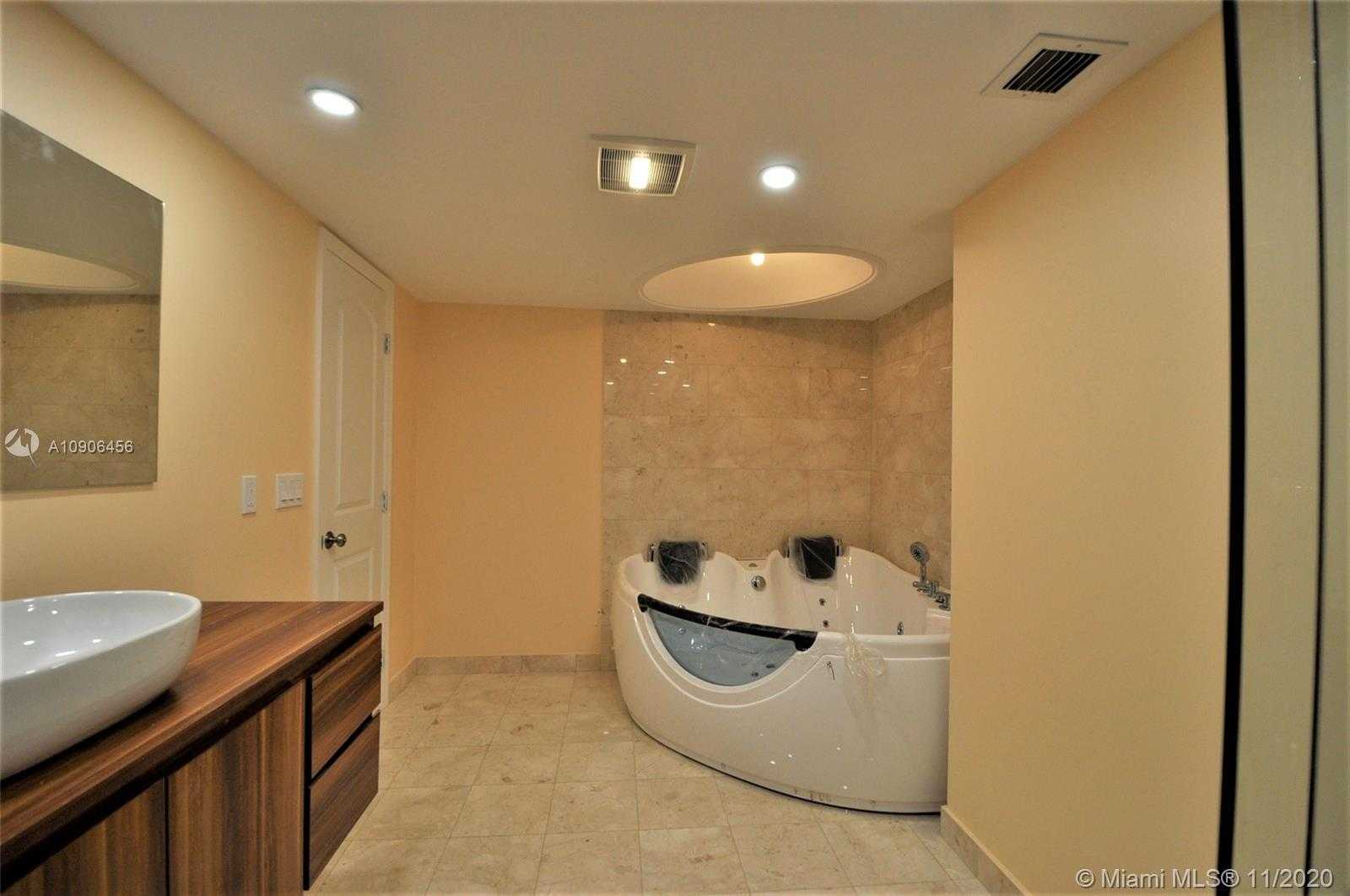 Small Image of 1865 SOUTH OCEAN DR #9G, Hallandale Beach Number 10