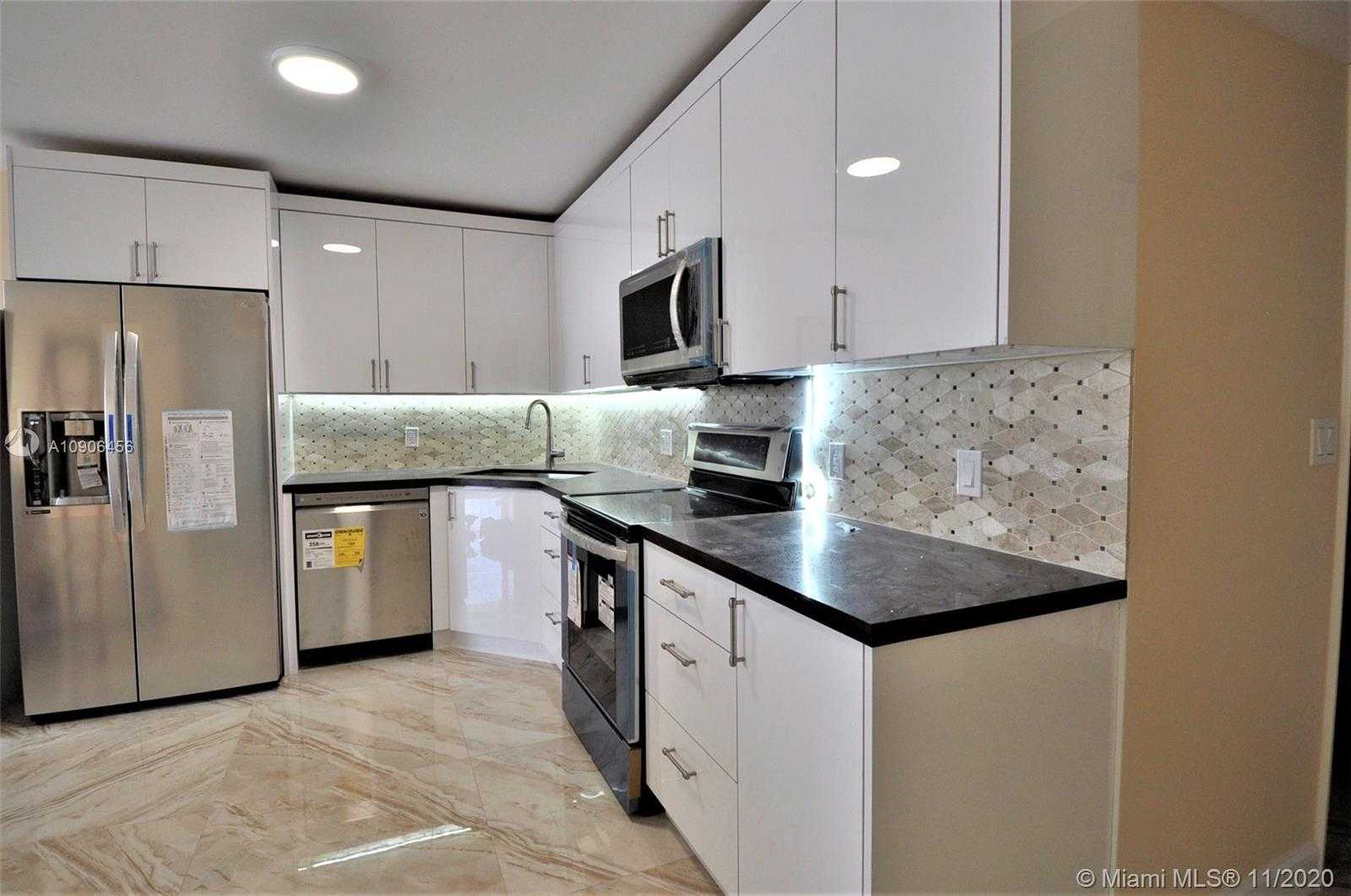 Small Image of 1865 SOUTH OCEAN DR #9G, Hallandale Beach Number 12