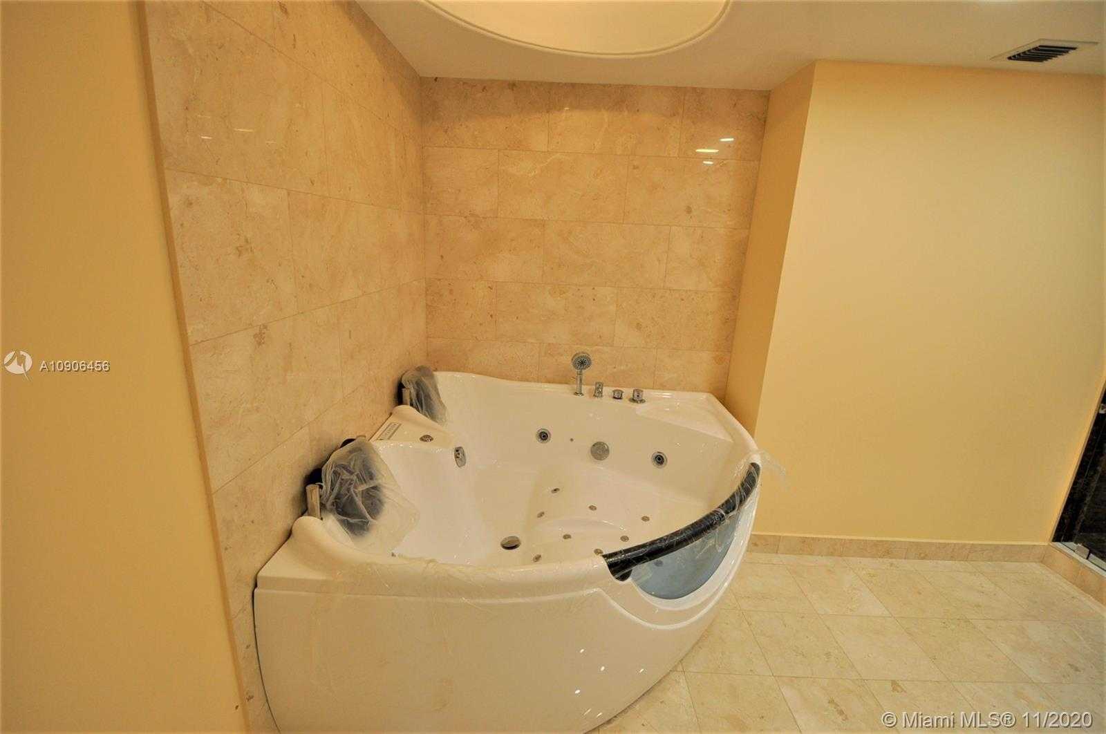 Small Image of 1865 SOUTH OCEAN DR #9G, Hallandale Beach Number 19