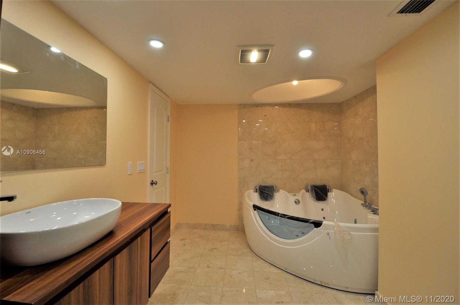 Small Image of 1865 SOUTH OCEAN DR #9G, Hallandale Beach Number 23