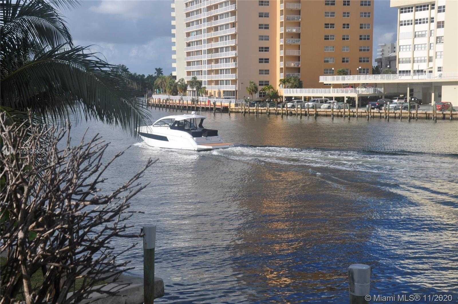 Small Image of 1865 SOUTH OCEAN DR #9G, Hallandale Beach Number 27