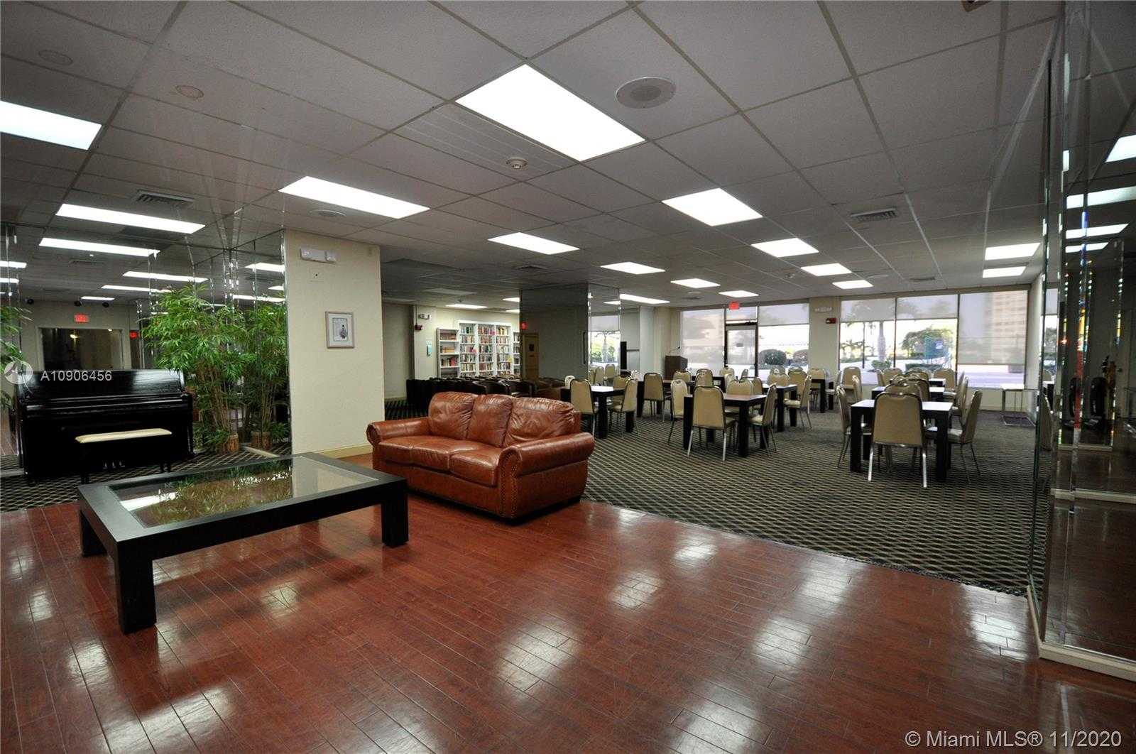Small Image of 1865 SOUTH OCEAN DR #9G, Hallandale Beach Number 31