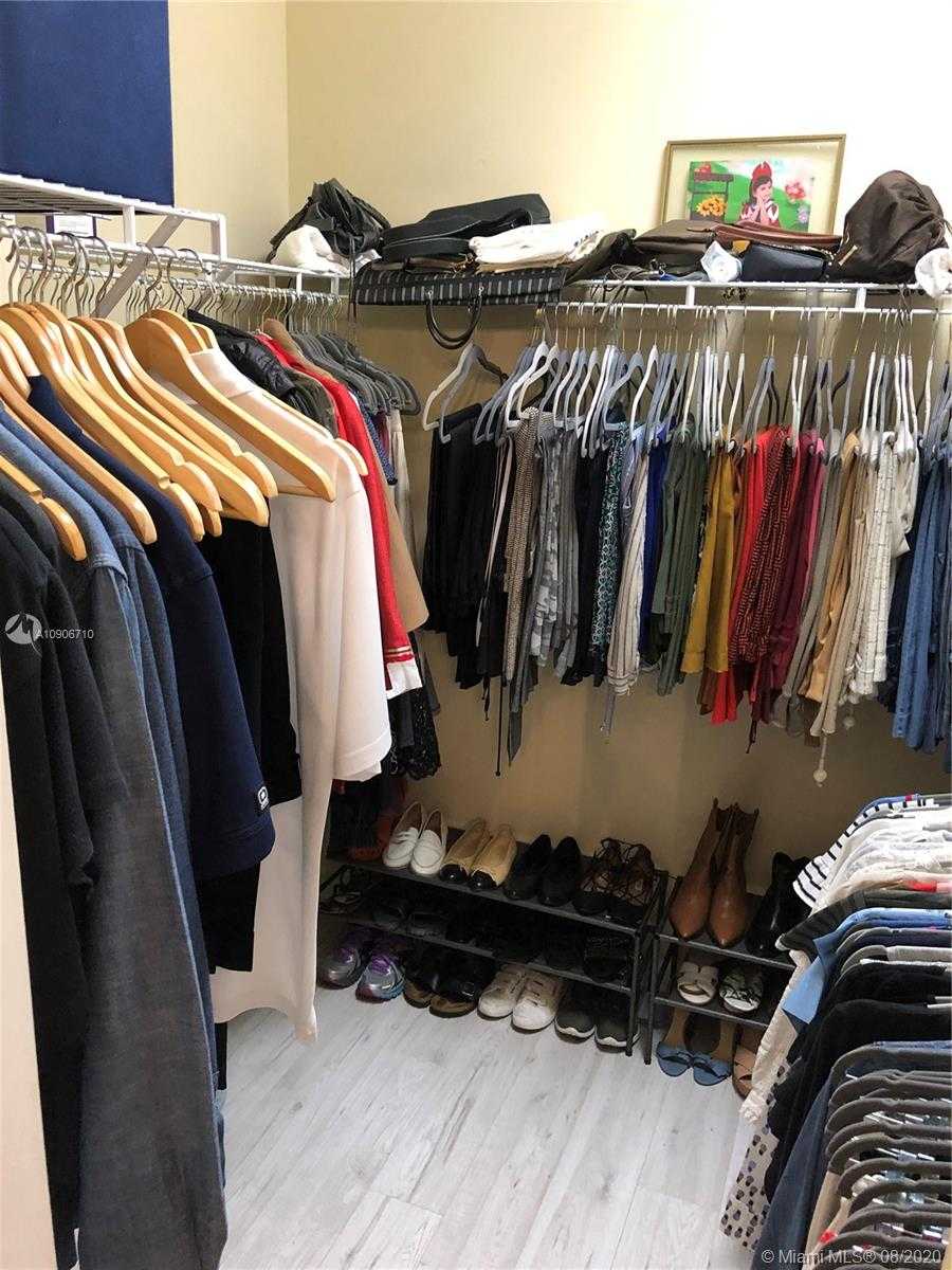 Small Image of 2919 CASCADA ISLES WAY #2919, Cooper City Number 14