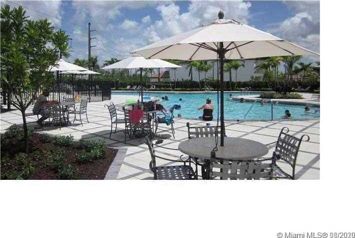 Small Image of 2919 CASCADA ISLES WAY #2919, Cooper City Number 26