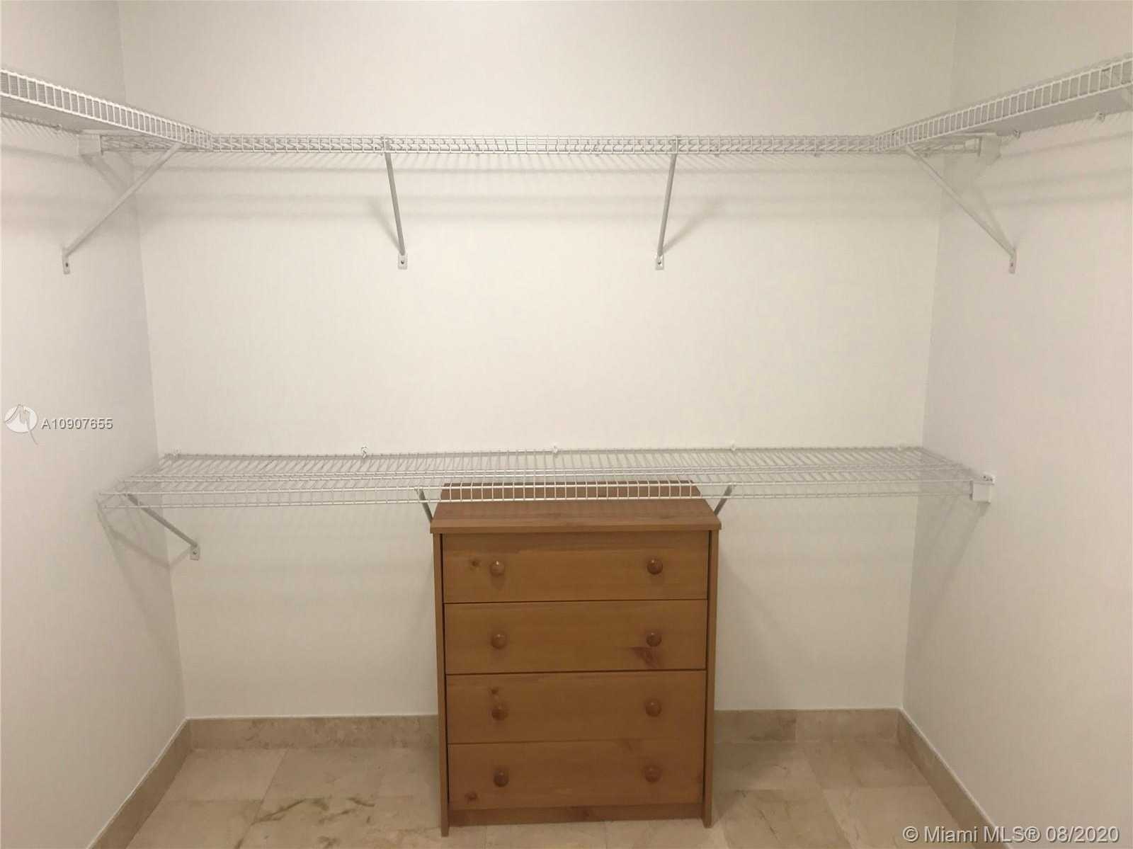 Small Image of 2101 BRICKELL AVE #1005, Miami Number 6
