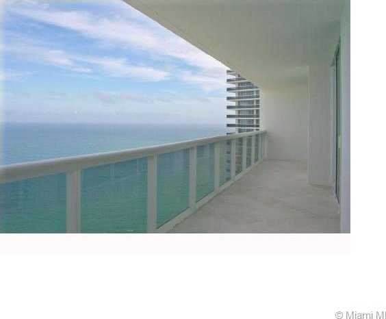 Small Image of 1800 SOUTH OCEAN DR #3802, Hallandale Beach Number 9